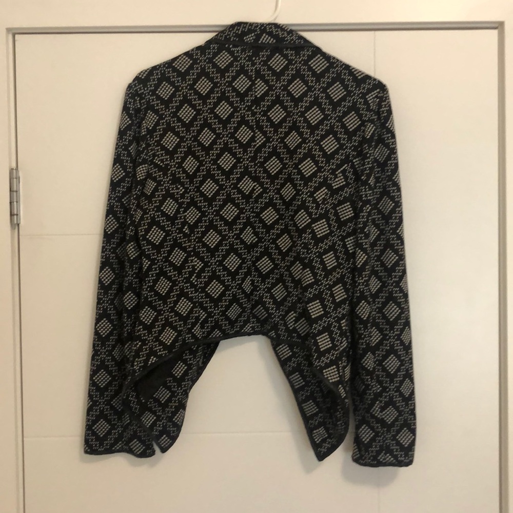 Sandro Black & White Patterned Draped Blazer - Picture 2 of 6